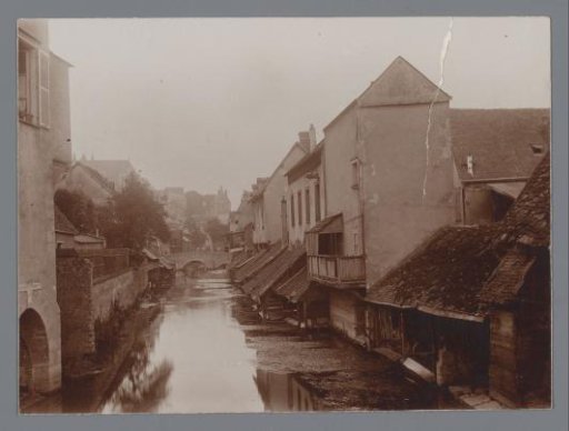 View over the Eure in Chartres