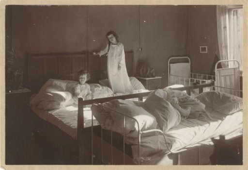 Marba and Eckart Titzenthaler, Children of the Photographer, in the Bedroom of the Residence on Friedrichstrasse, Berlin