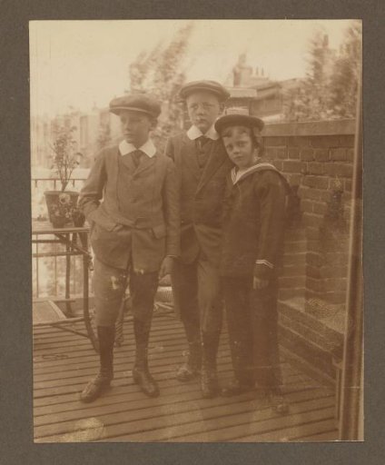 Portrait of Johannes, Gerrit, and Gerard Vermeulen