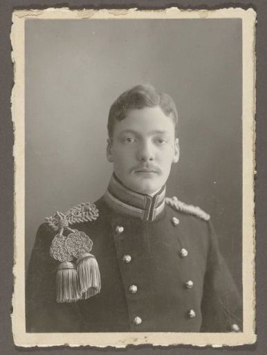 Portrait of David Vermeulen in uniform
