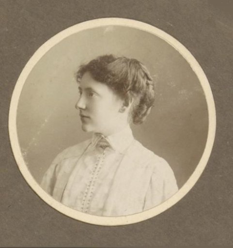 Portrait of Flop Vermeulen with hair pinned up