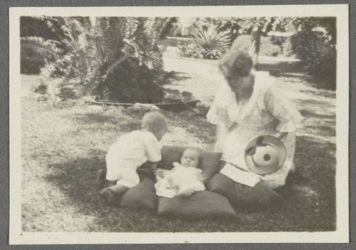 Tine Kleiterp-Vermeulen and her children Klaas and Tiny in a garden in Pangka on Java