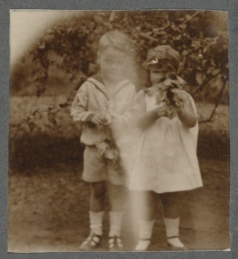 Portrait of Klaas and Tiny Kleiterp in a garden in Bengkajang