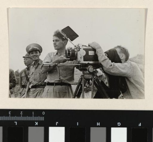 John Fernhout and Joris Ivens behind the camera, China