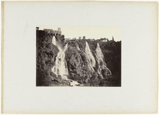 View of waterfalls in Tivoli