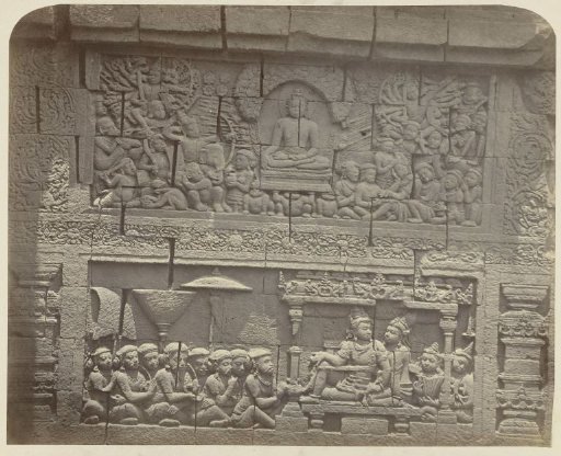 Relief in the wall on the north side of Borobudur