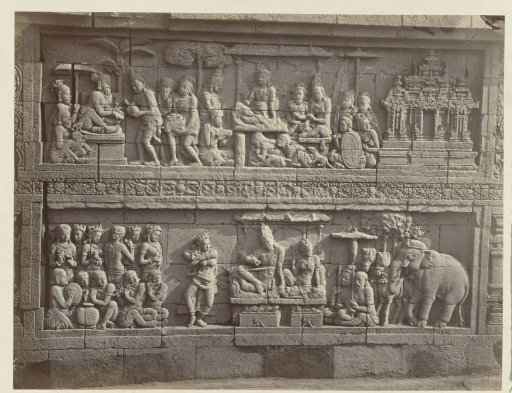 Bas-relief in the wall on the south side of Borobudur