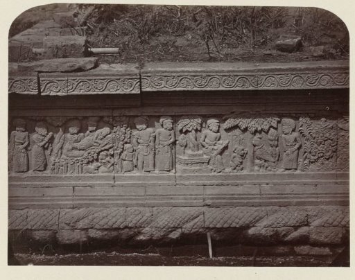 Bas-relief on the pendopo pedestal on the west side of Candi Panataran