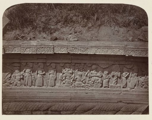 Bas-relief on the pendopo pedestal on the west side of Candi Panataran