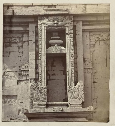 Candi Puntadewa, details of the decorated niche, probably on the north side. Dieng plateau, Wonosobo district, Central Java province, 8th-9th century