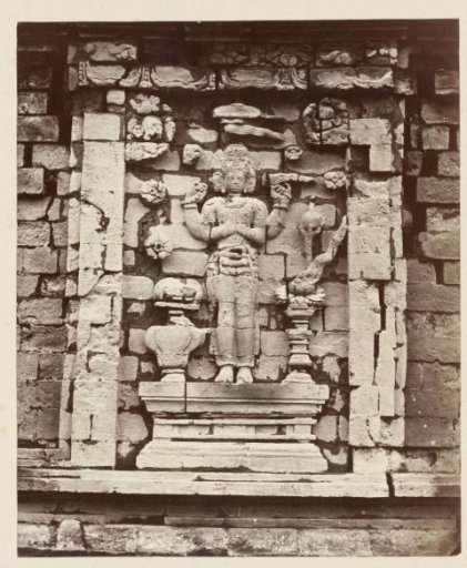 Candi Srikandi, details of the southern niche decorated with a four-armed Brahma. Dieng Plateau, Wonosobo District, Central Java province, 8th-9th century Indonesia