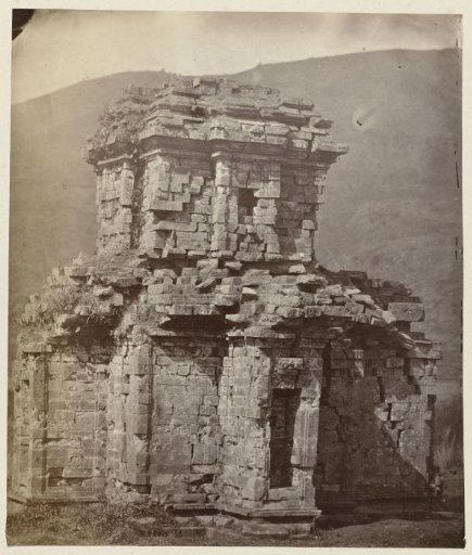 Candi Sembadra, general view of the northeast side.