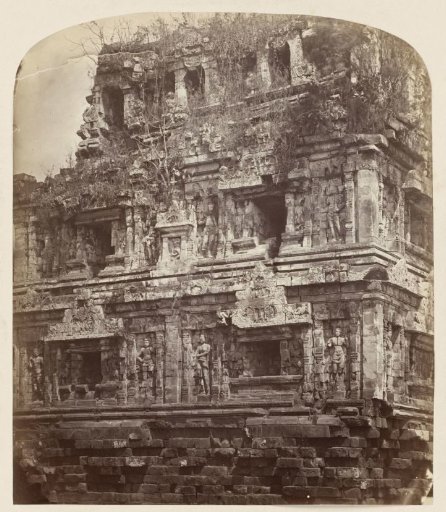 Candi Sari Monastery (Buddhist), side wall (probably northern), decorated with semi-divine beings, near Kalasan, Yogyakarta district, D.I. Yogyakarta province 9th century, Indonesia