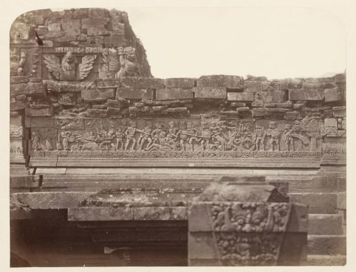 Candi Panataran (Temple Complex), Main Temple; Krishnayana relief no. 21 (the final battle in which Krishna is victorious), second narrative register, west side. Panataran, Blitar district, East Java province, 1323-1347 AD, Indonesia