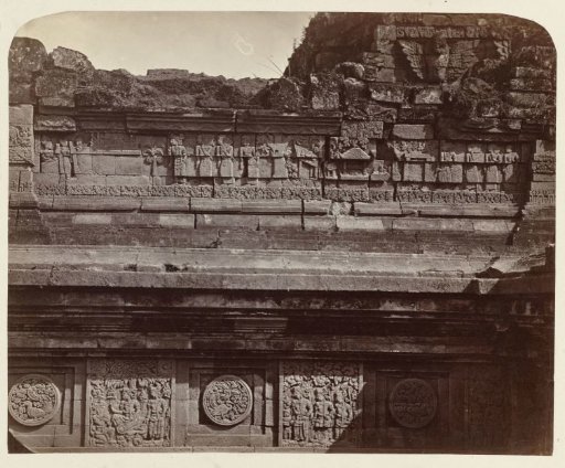 Bas-relief with a narrative of Krishna and Rukmini, on the east side of Candi Panataran.