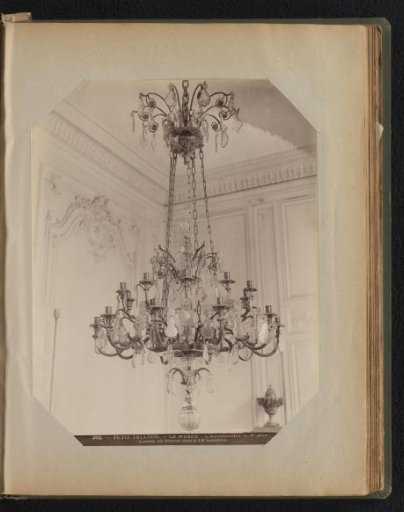 Gilded bronze chandelier from the ceiling of the Petit Trianon