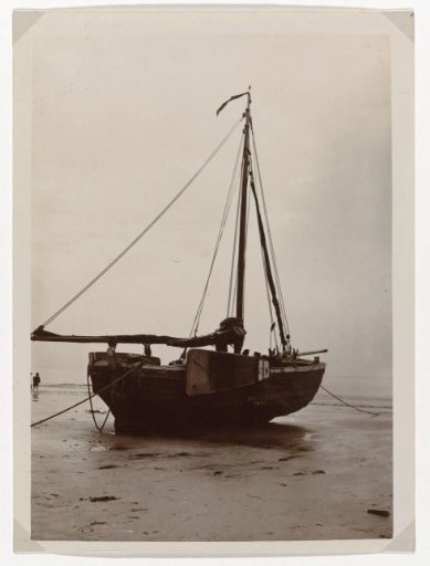 Fishing boat on the beach at Scheveningen