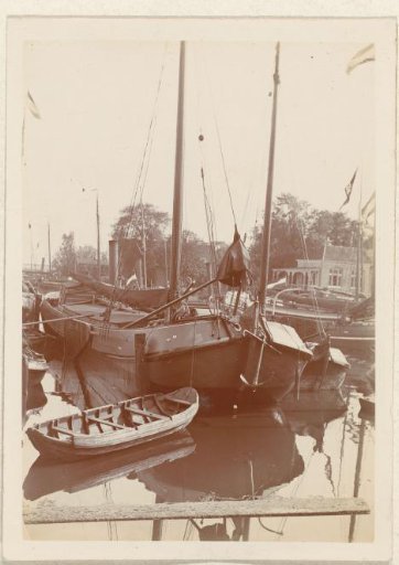 Ships in the harbour of Zaandam