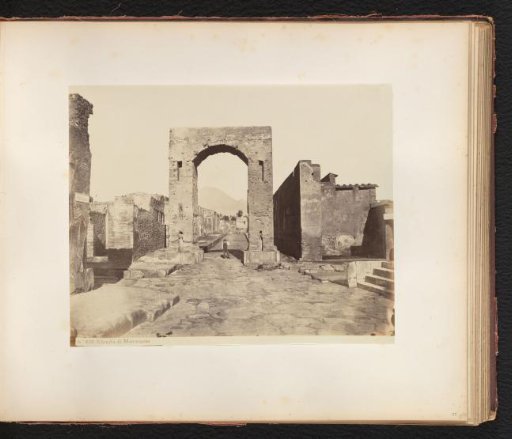 Arch of Caligula, Pompeii