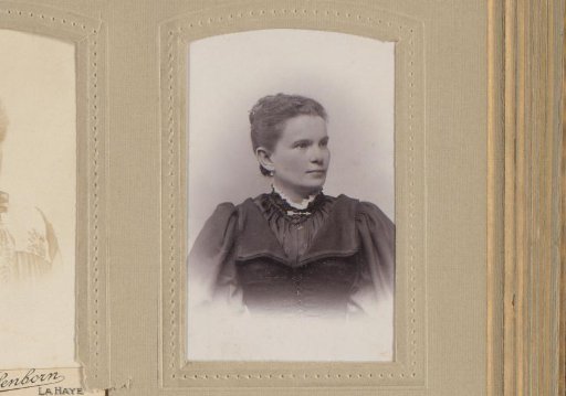 Studio portrait of Margo J.J. Kessler-de Lange
