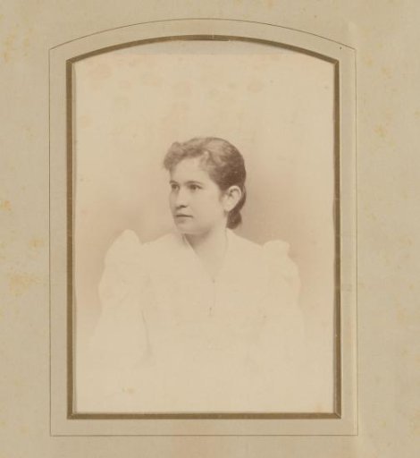 Portrait of Mrs. Marie Jeannette de Lange (1865-1923), later wife of Jan Bouman