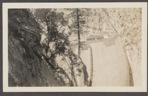 Pacoima Dam under construction
