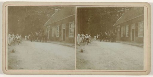 Stopover on the road during a bicycle and carriage ride