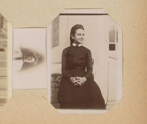 Portrait of a young woman