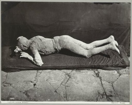 1283 Human Footprints Pompeii