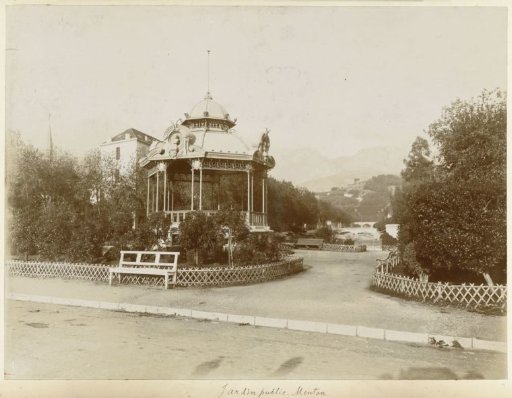 City garden, open to the public, Menton