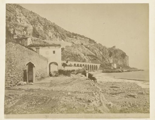 Residence on the coast near Menton