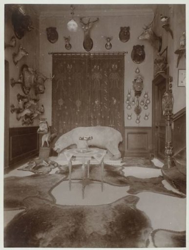 Interior of De Wildbaan, the photographer's residence in Driebergen, including a stuffed polar bear