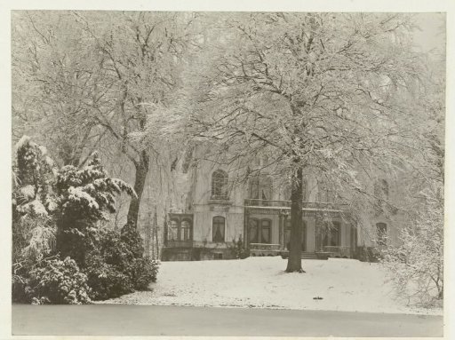 View of the Country House De Wildbaan, Driebergen, with Snow