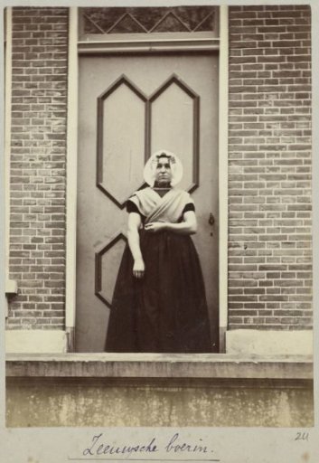 Portrait of a woman in South Beveland costume
