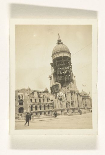 The ruin of the City Hall at San Francisco
