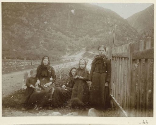 Portrait of a local family in the Harz