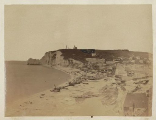 View of Étretat from the south