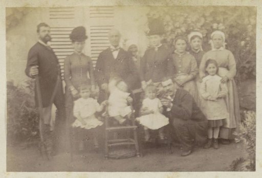 Group portrait of a French family