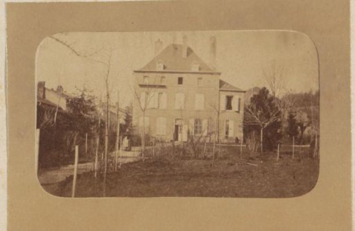Country house with garden in France