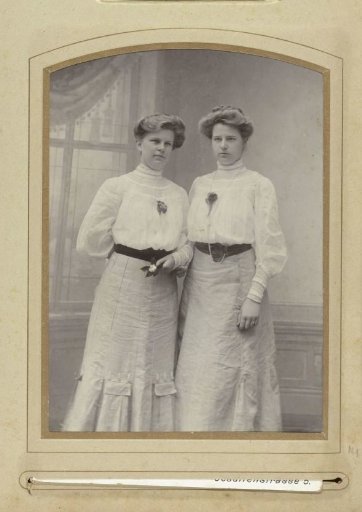 Portrait of Margo Kessler and Margo Heyning
