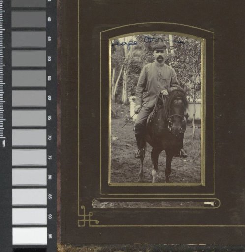 Portrait of George Doorman on horseback, possibly in the Dutch East Indies