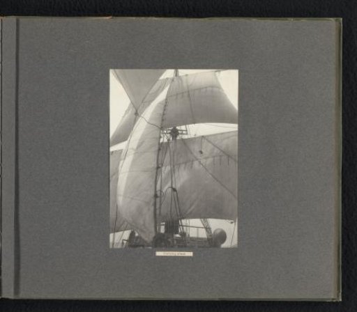 Hoisted sails of the Columbia