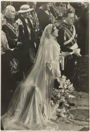 Blessing of the Marriage of Princess Juliana and Prince Bernhard in the St. Jacobskerk in The Hague, 7 January 1937