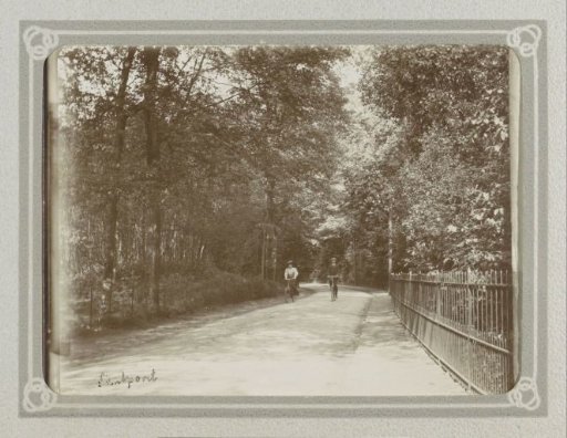 Man and woman cycling in Santpoort