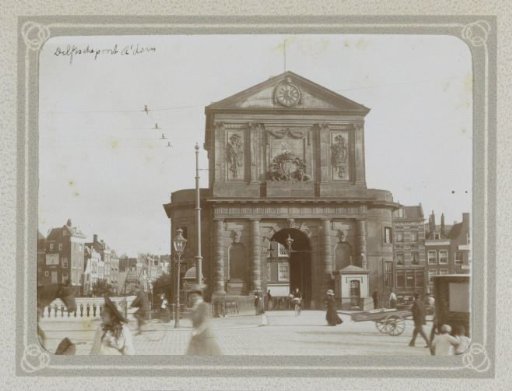 View of the Delftsche Poort in Rotterdam