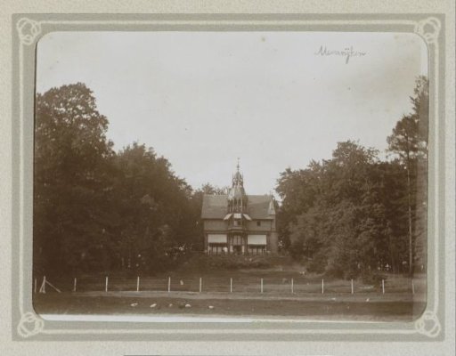 Hotel Koepel in Wester Meerwijk near Berg en Dal