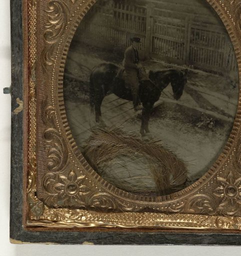 Portrait of a man on horseback, seen from an oblique angle