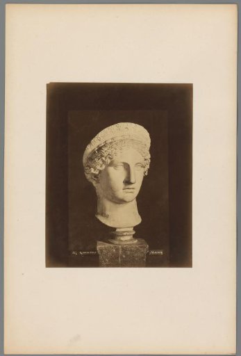 Bust of a woman