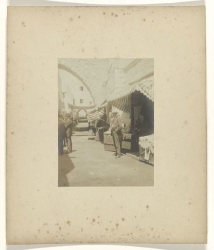 Jan C. Schüller in the reconstructed Jerusalem at the World's Fair in St. Louis (Louisiana Purchase Exposition), 1904