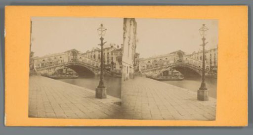 View of the Rialto Bridge in Venice